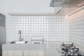 Comfortable and High Floor 1BR Paddington Heights Apartment By Travelio